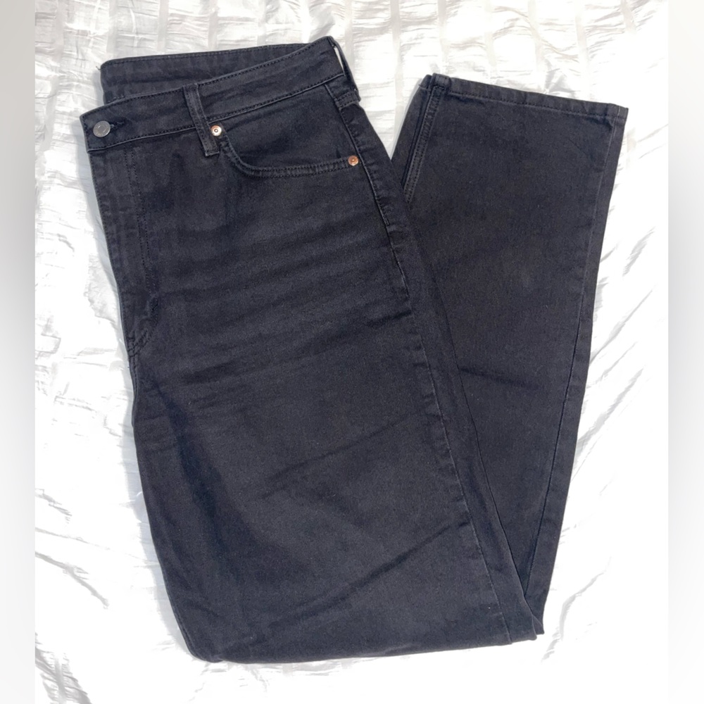 H&M Vintage Straight High Waisted Jeans
